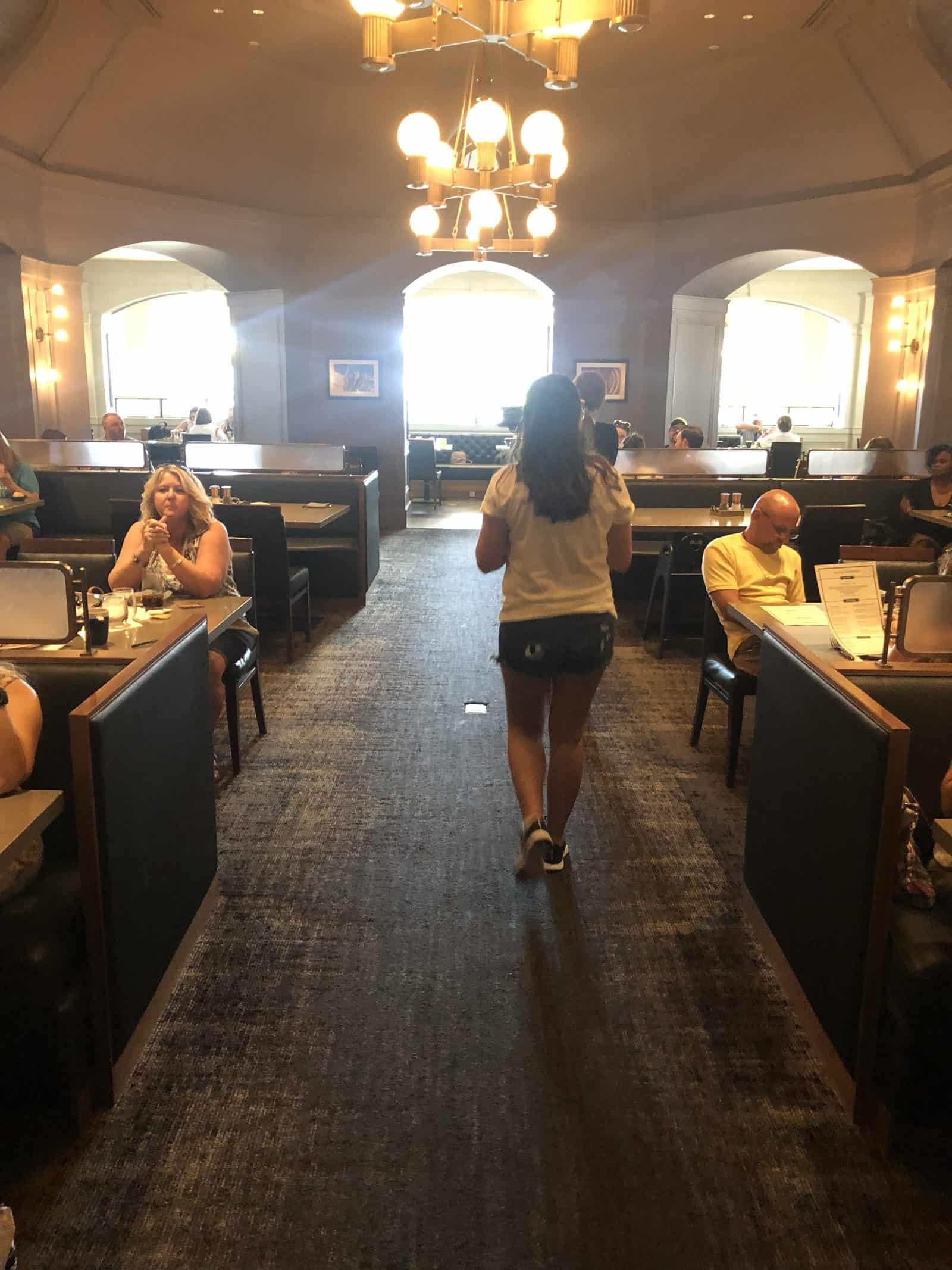 Honest Ale and Compass Breakfast Review 2023