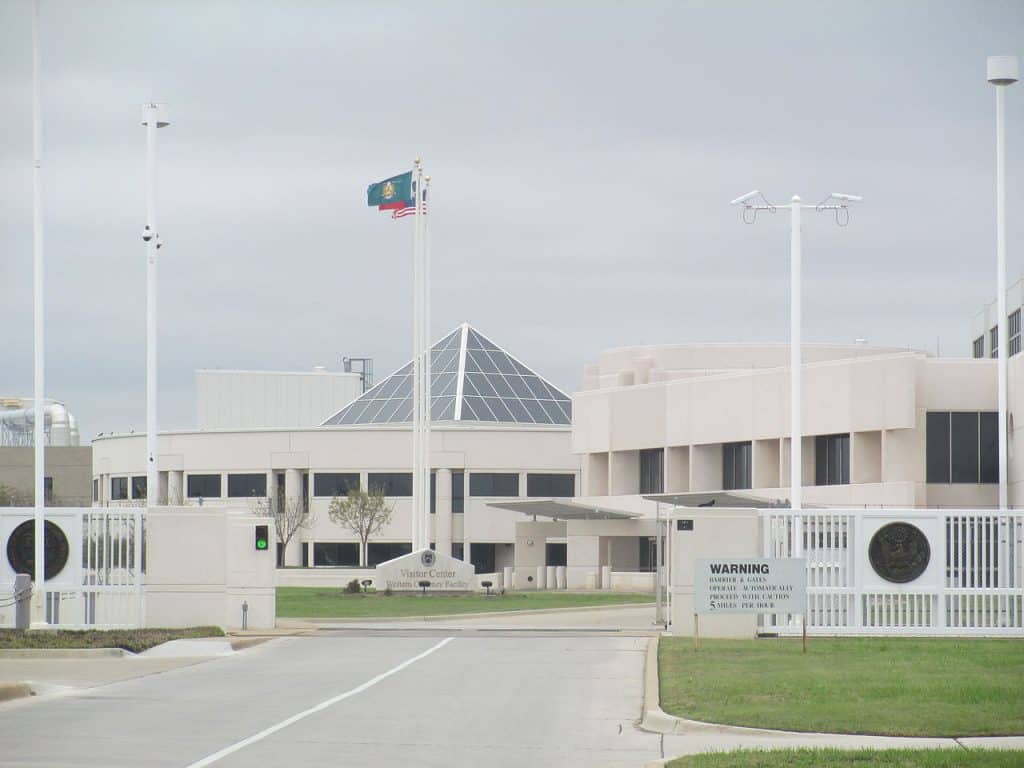 Exterior of Bureau of Engraving and Printing, Fort Worth