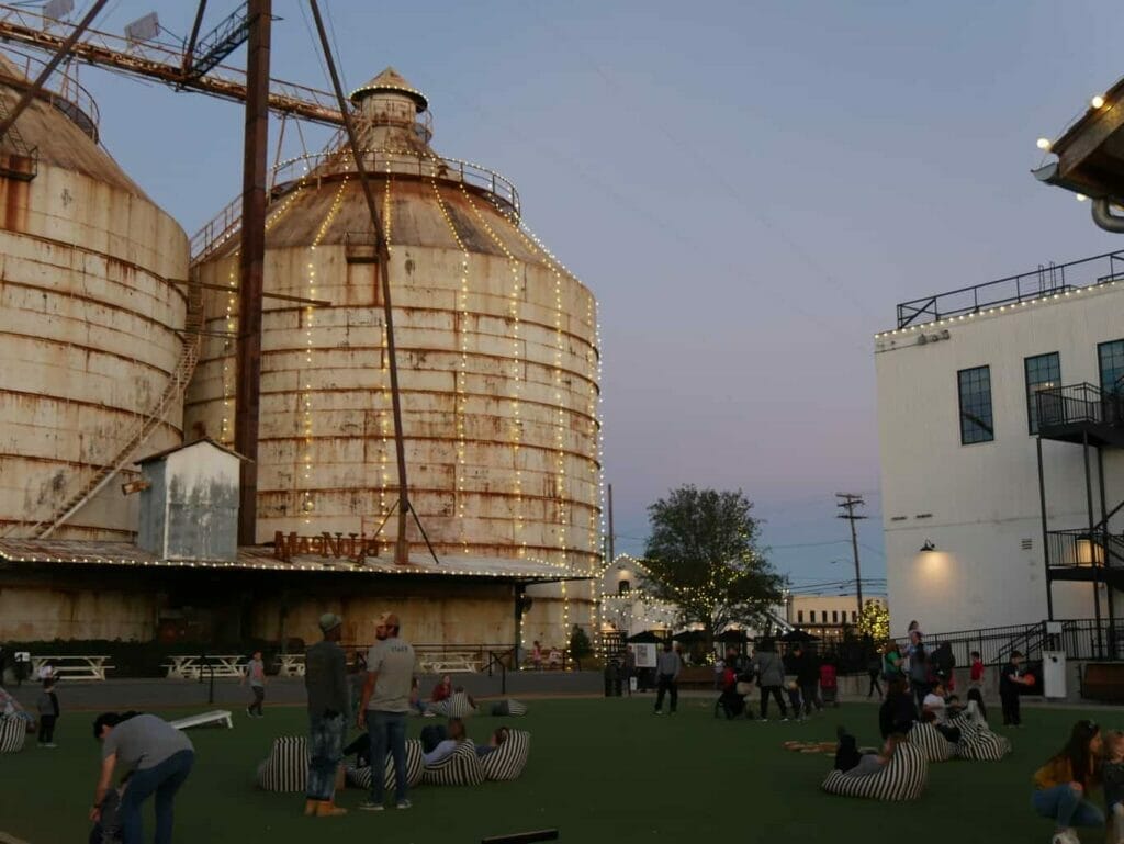 magnolia market tours waco