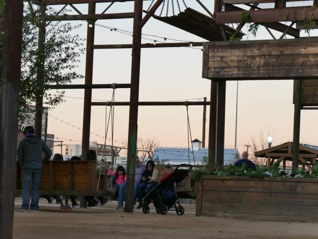 magnolia market tours waco