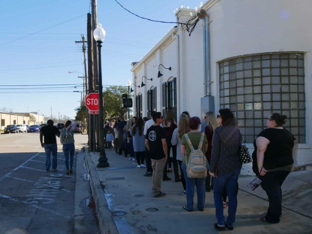 magnolia market tours waco