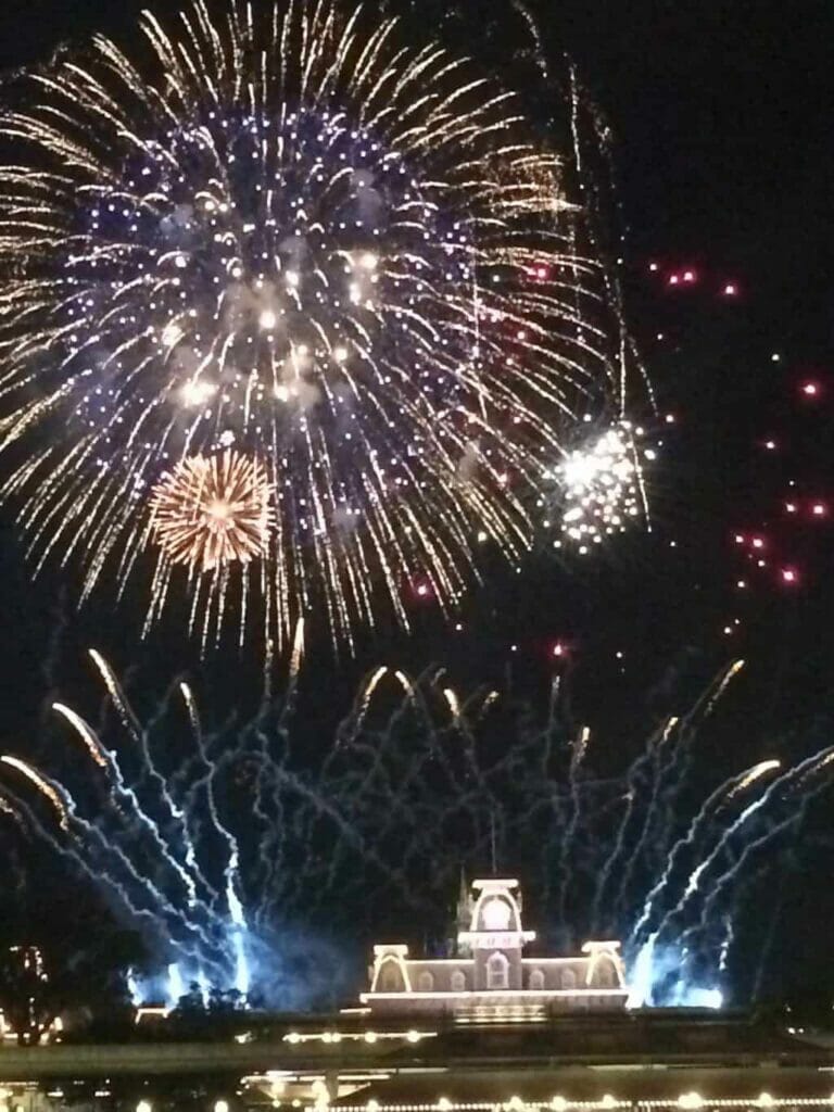 disney-fireworks