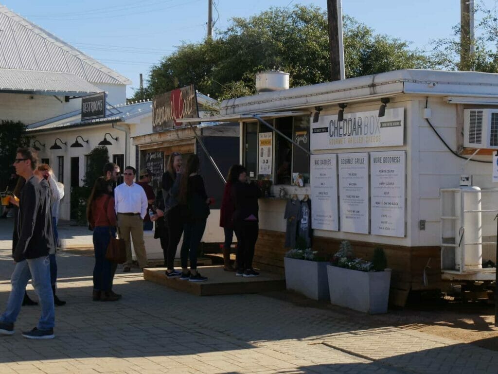 magnolia market tours waco