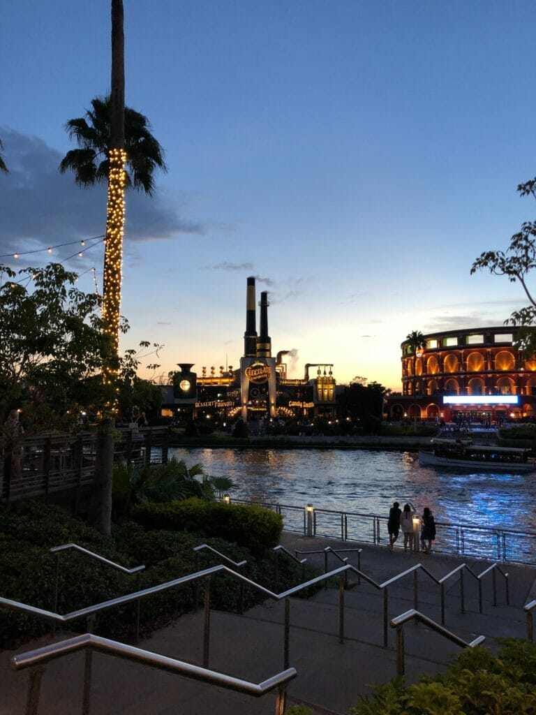 citywalk orlando at night