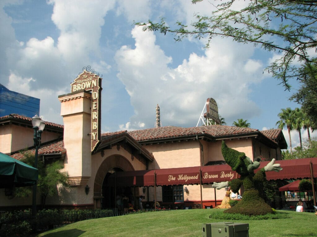 Hollywood Brown Derby exterior