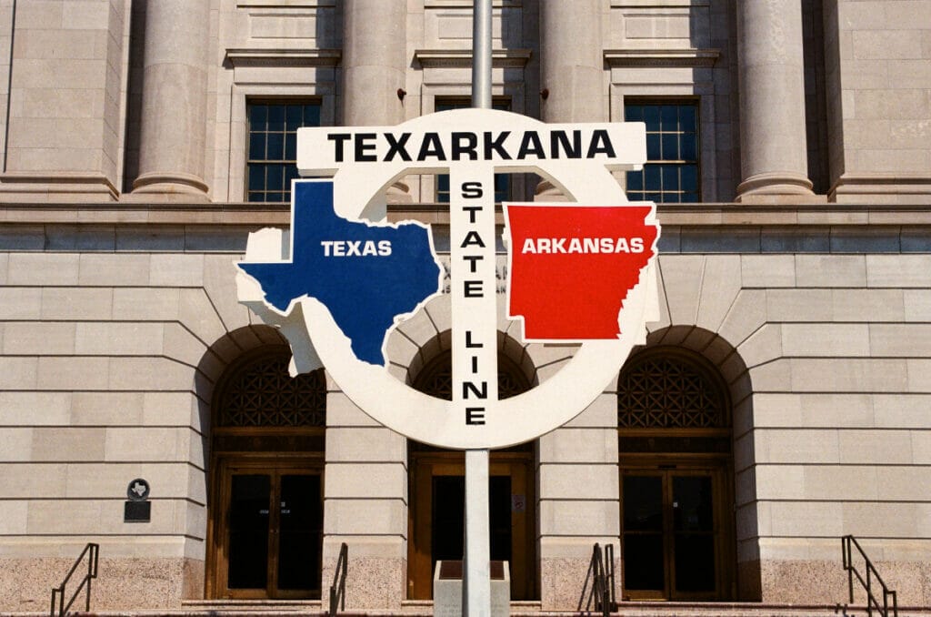 Texarkana state line