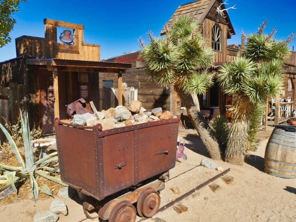 Pioneertown, la ville Western de Californie - Saloon et cowboy