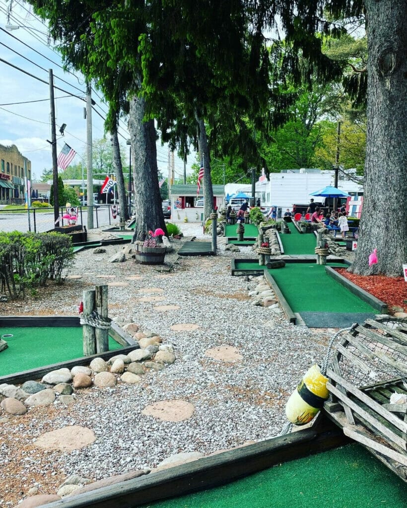 Parkside mini golf course 