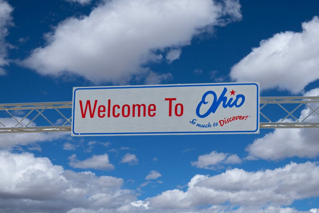 Welcome to Ohio sign