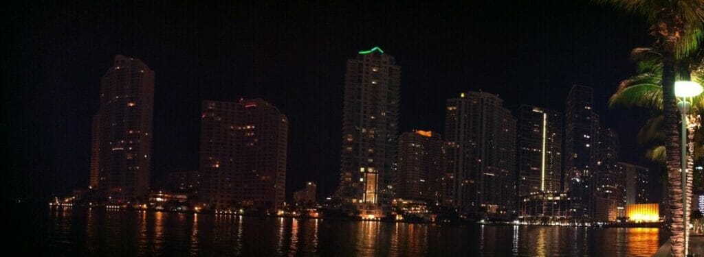 Riverwalk Miami at night 