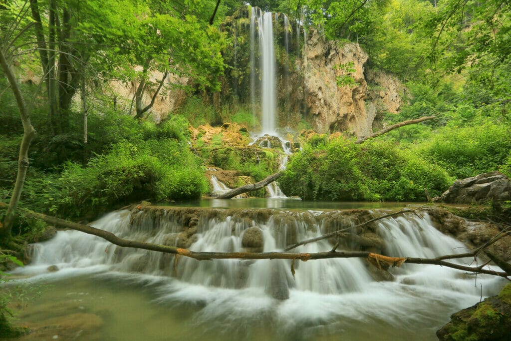 Falling Spring Falls 