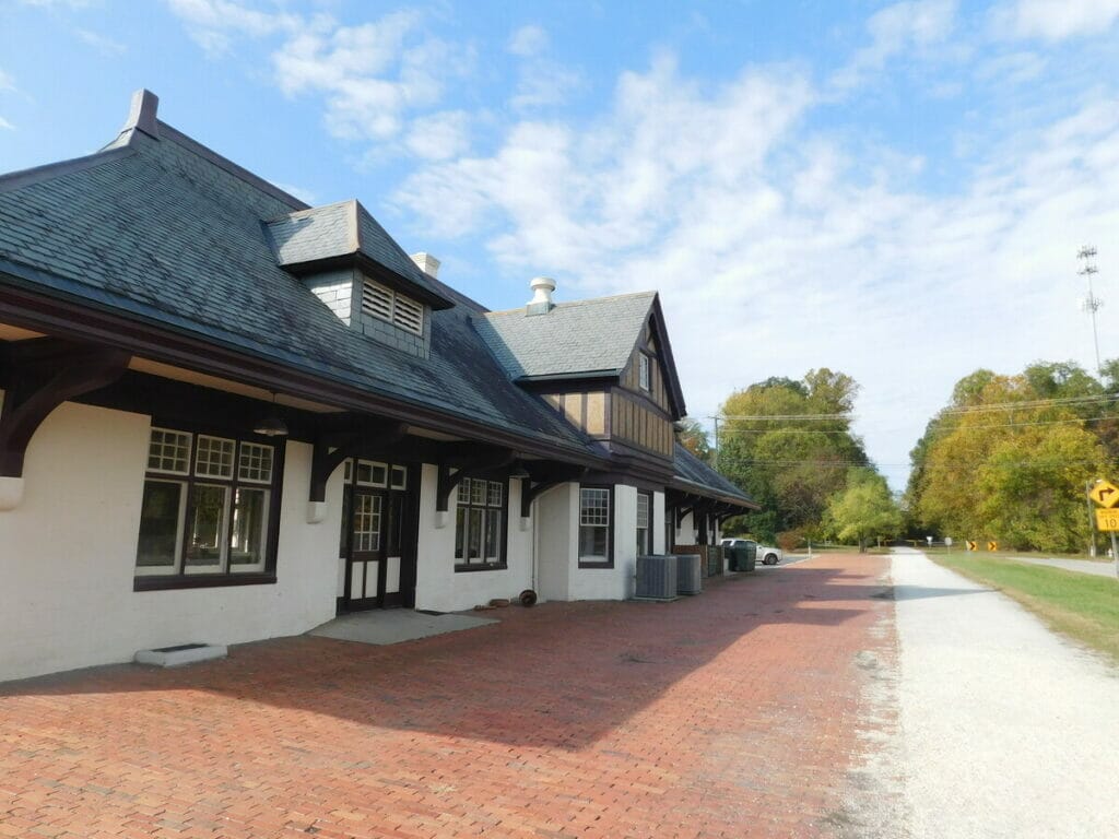 Farmville Station
