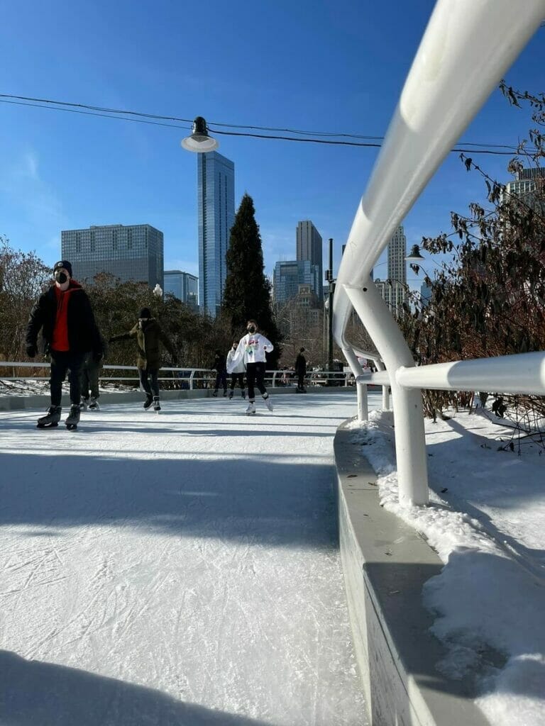 People ice skating in Maggie Daley Park 