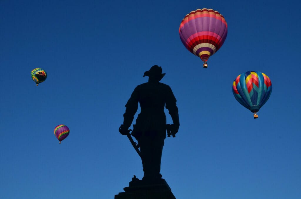 Stonewall Jackson statue 