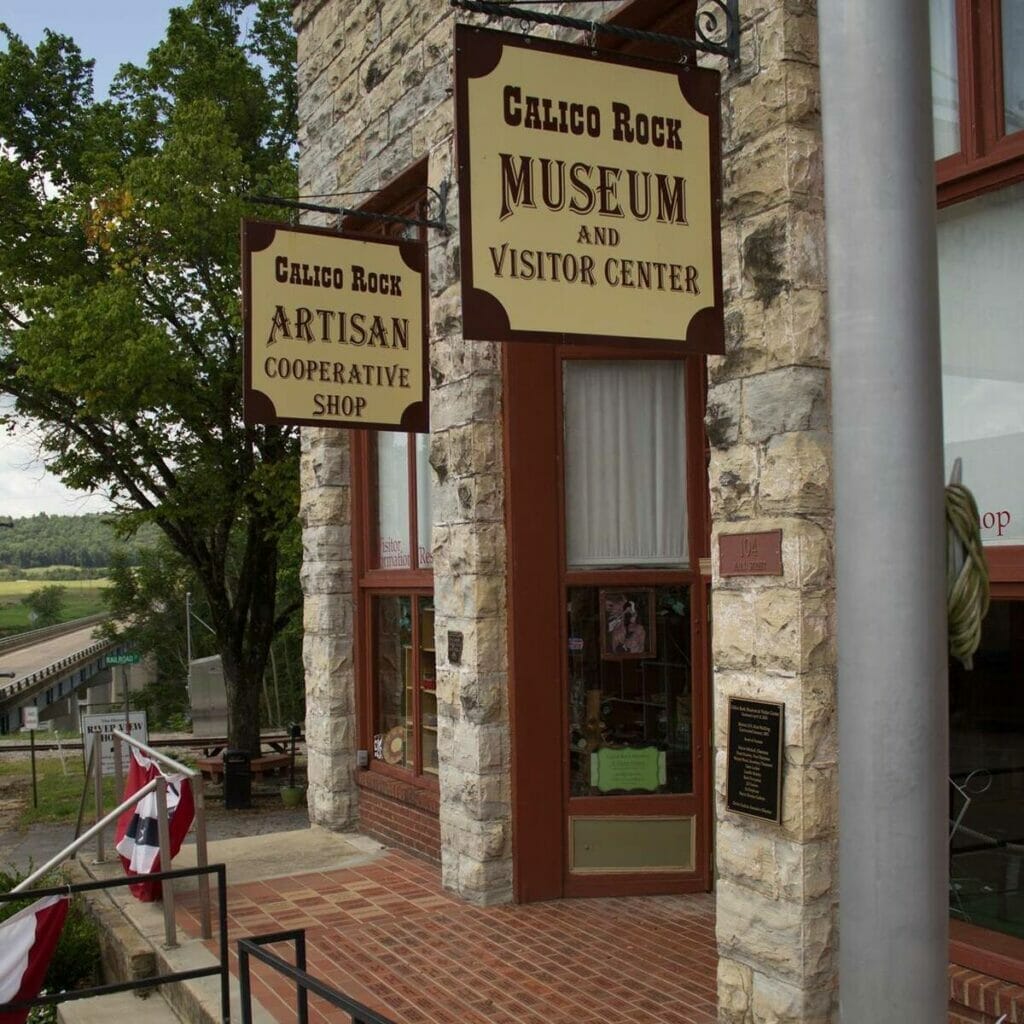 Calico Rock, quaint small towns in Arkansas 