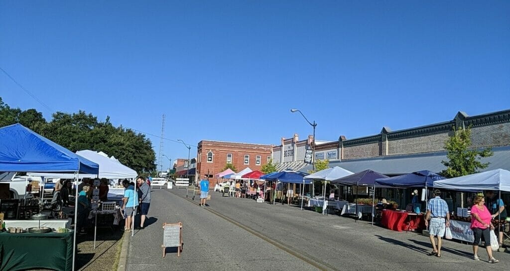 DeFuniak Springs downtown