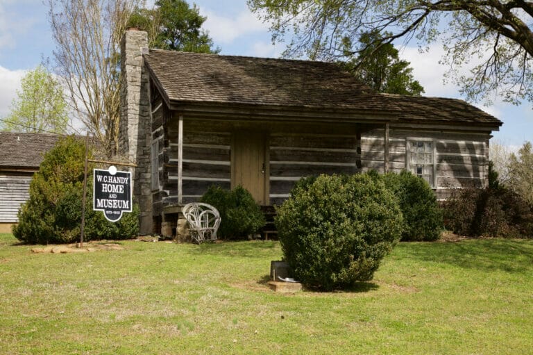 17 Charming Small Towns in Alabama that You Need to Visit (2024)