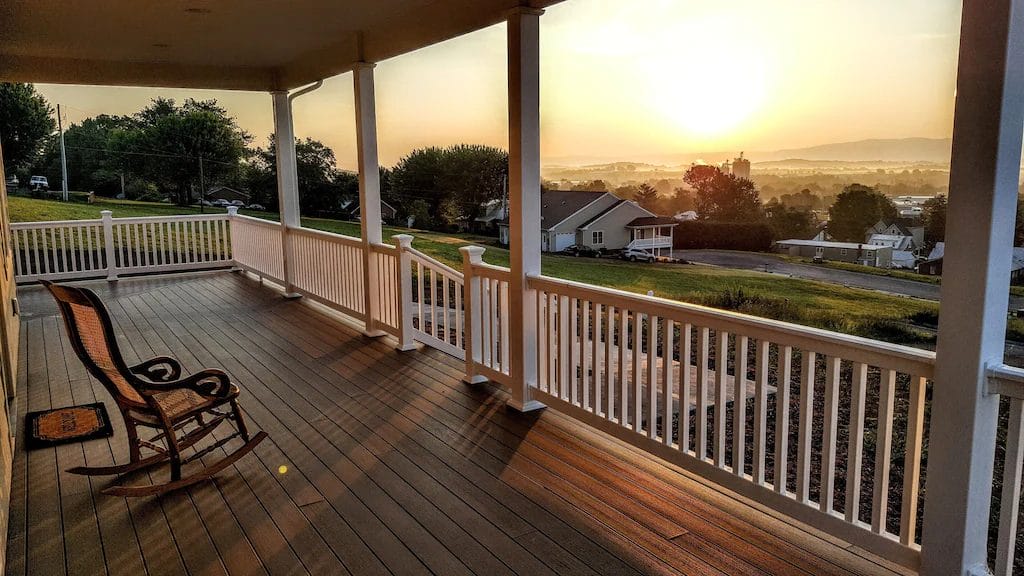 Quiet home in Harrisonburg overlooking the Shenandoah Valley 