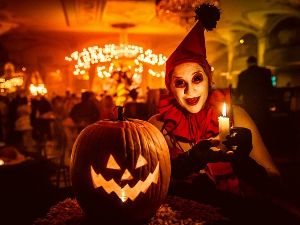 Theater Bizarre