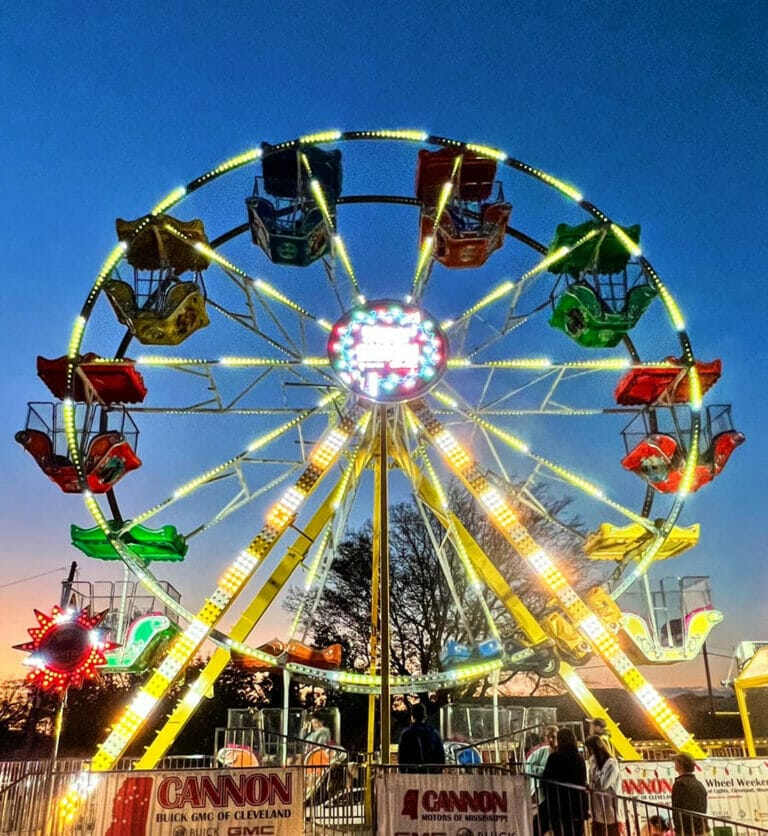 17 Charming Small Towns in Mississippi You Need to Visit