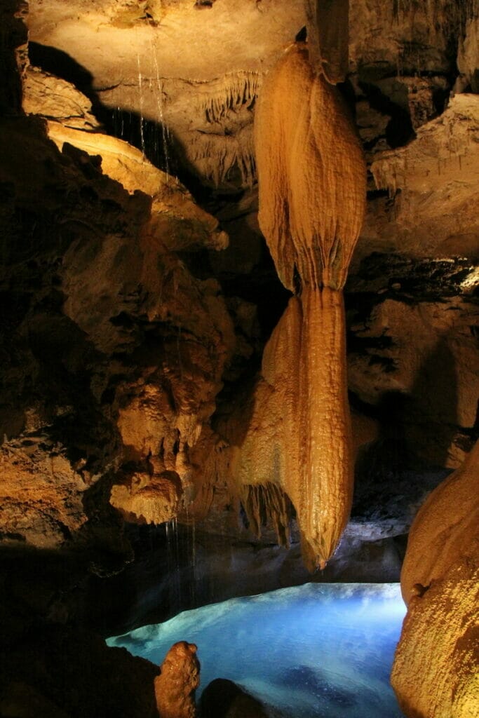 cumberland caverns 