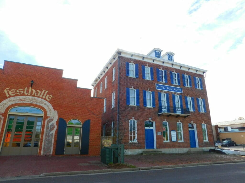 Hermann Station