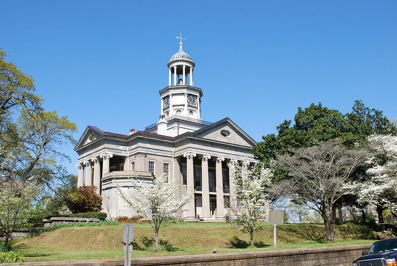 Old Courthouse 