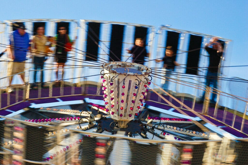 Carnival ride