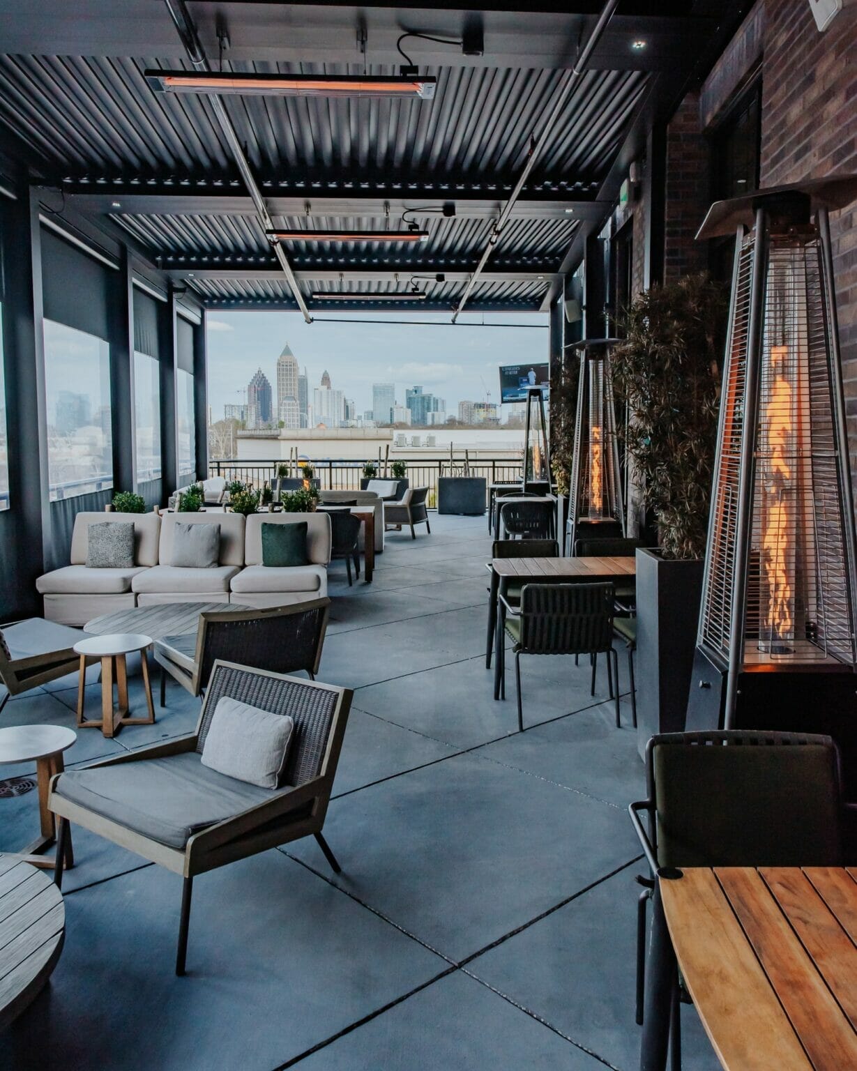 21 Best Rooftop Bars & Restaurants in Atlanta (great views!)