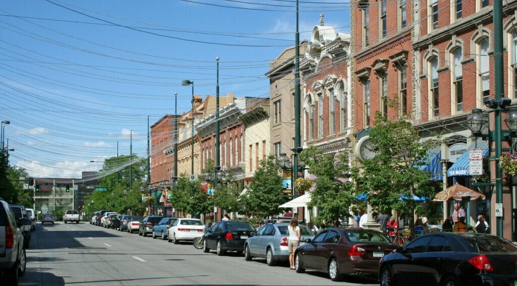 Larimer Square 