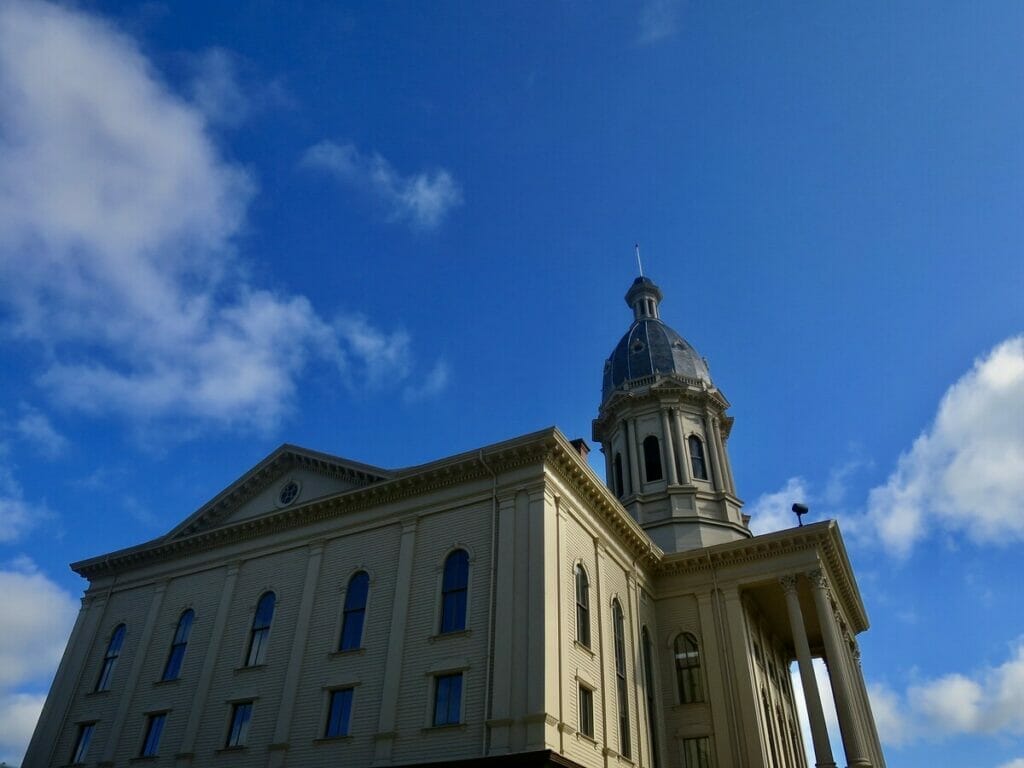 Middleborough Town Hall 