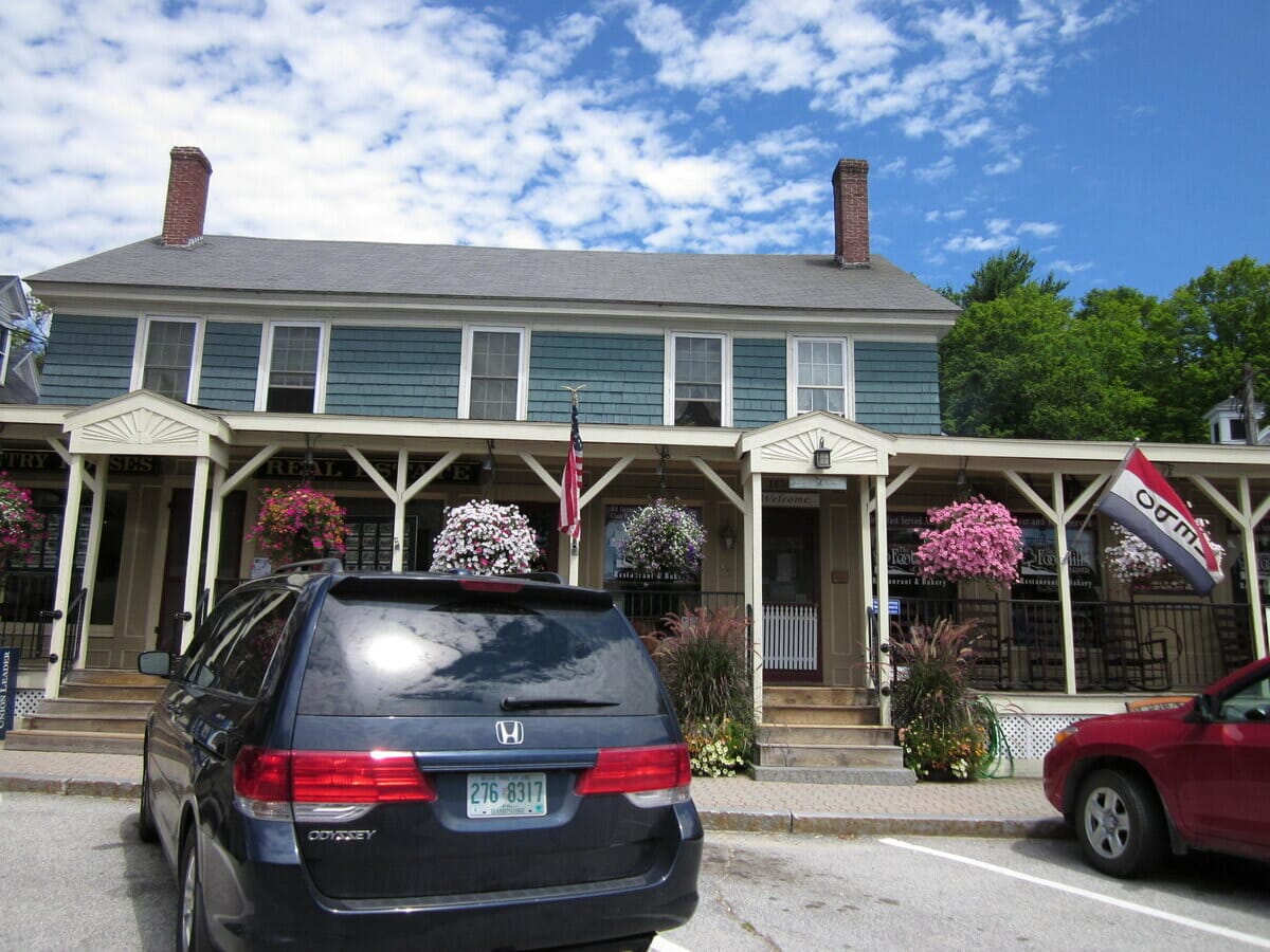 17 Small Towns in New Hampshire that You Need to Visit (2023)