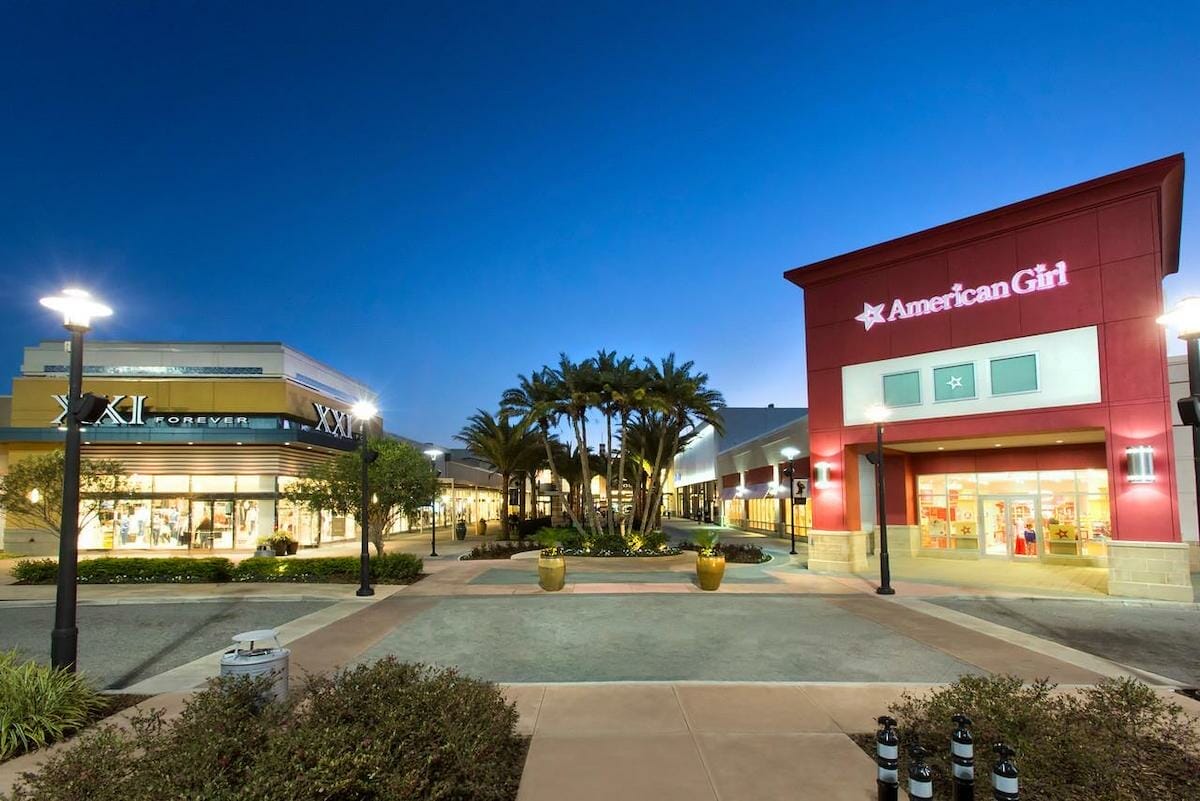 exterior of the American Girl store at The Florida Mall