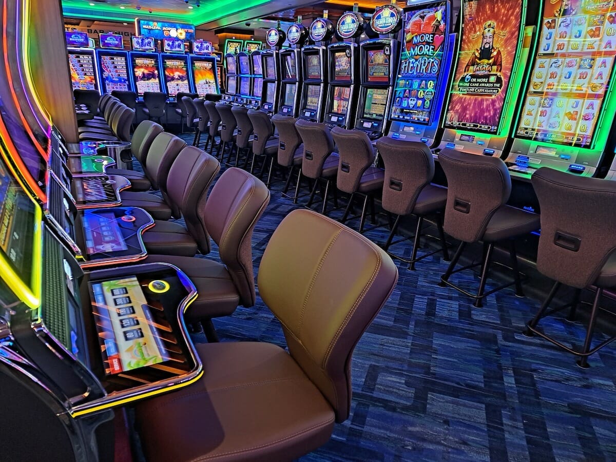 an aisle of slot machines and other casino games at Fond-du-Luth Casino Duluth Minnesota