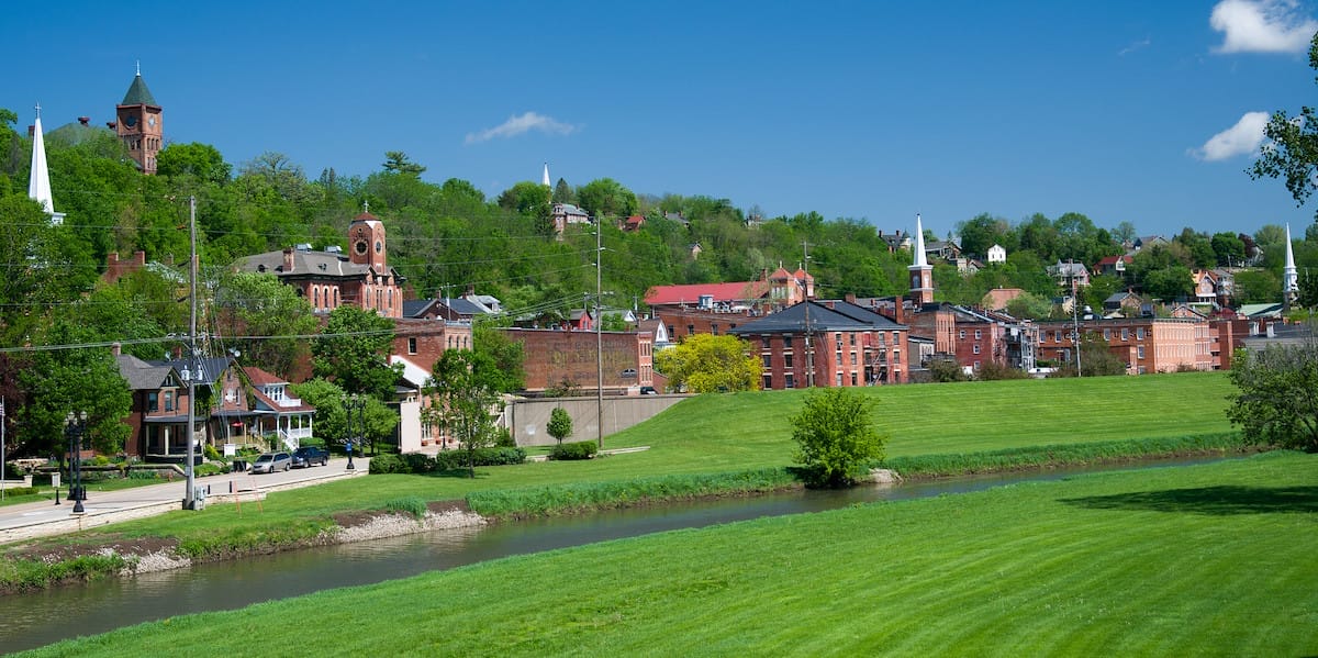 Red brick buildings along green hills in Galena Illinois