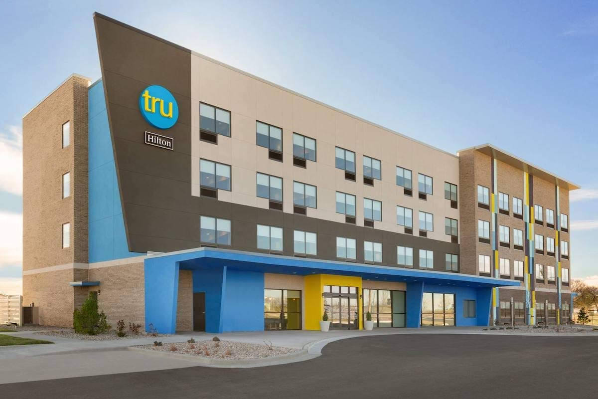 exterior of Tru by Hilton hotel in Cheyenne, Wyoming